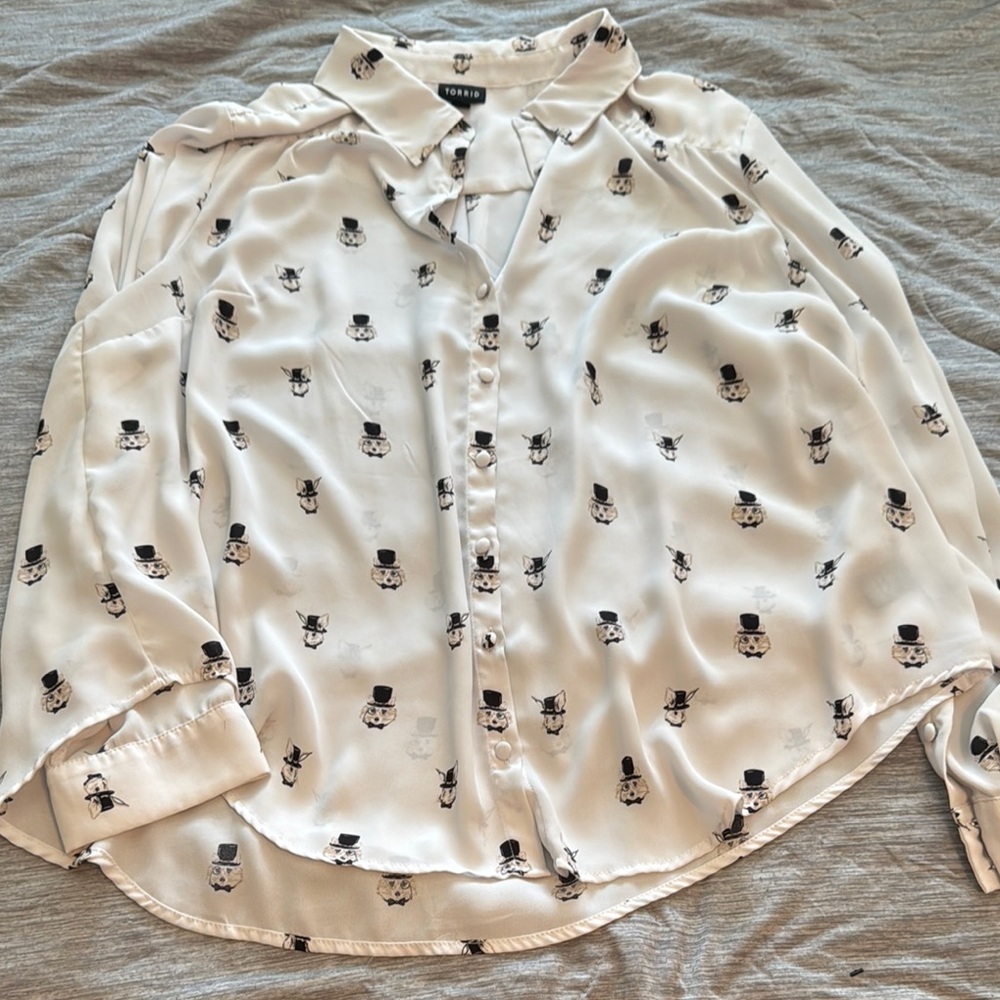 Torrid Cream Blouse with Black Owl Print